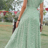 Robe fleurie vert d’eau de dos