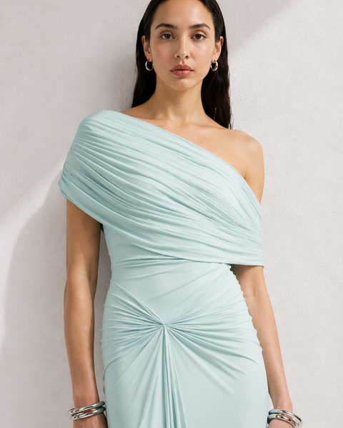 Robe cérémonie vert d'eau