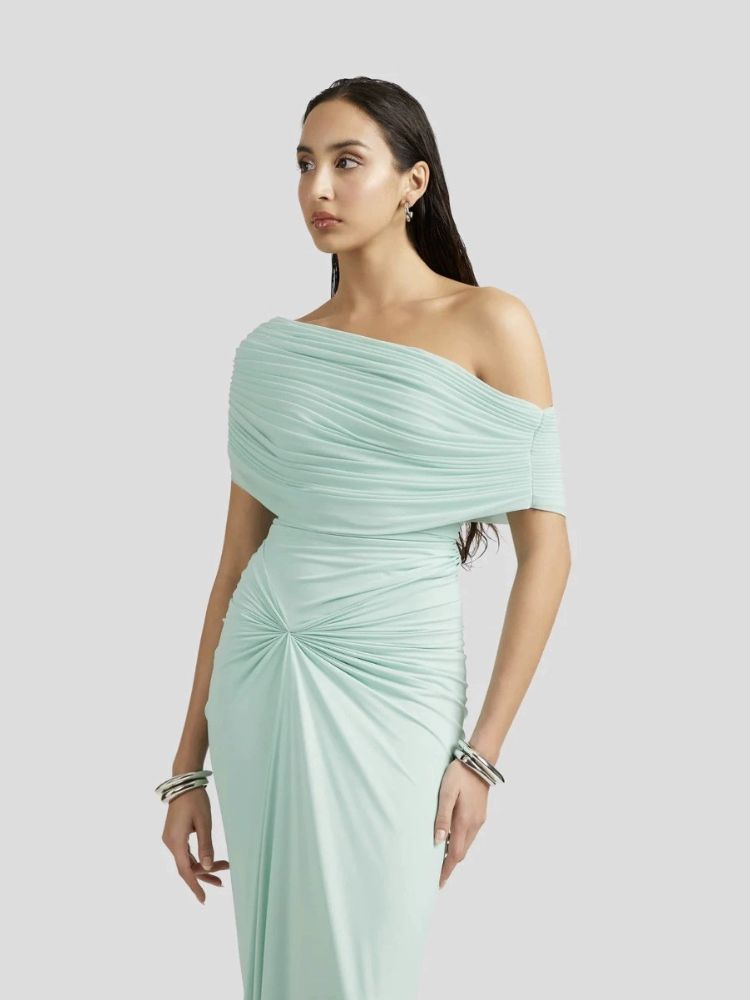 Robe cérémonie vert d'eau