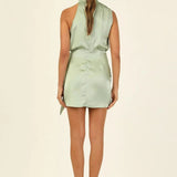 robe courte satinée vert d'eau