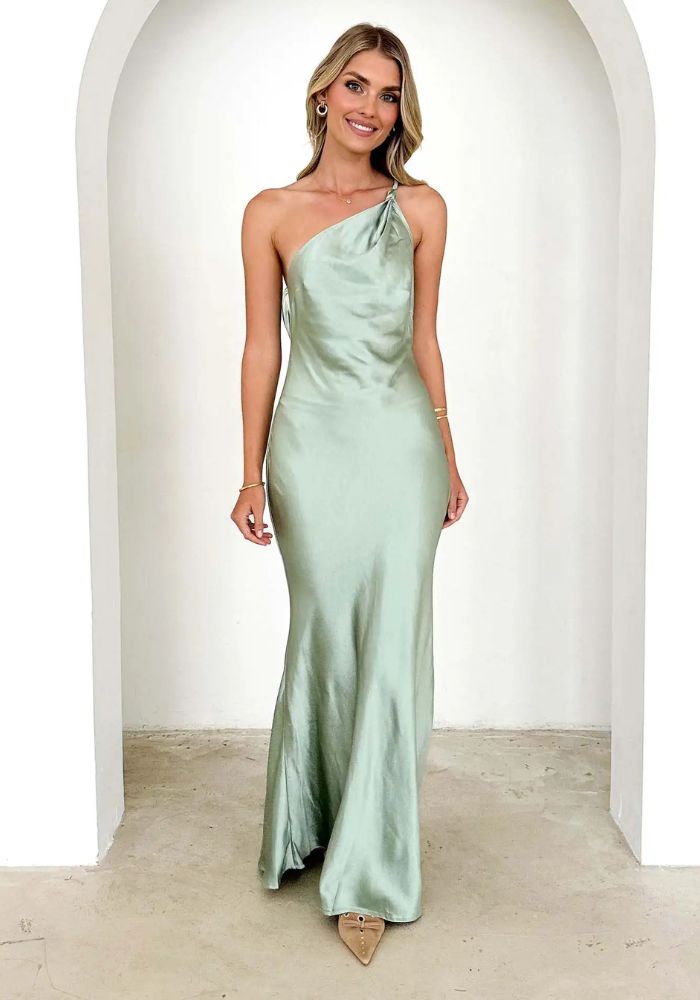 Robe longue satin vert d'eau