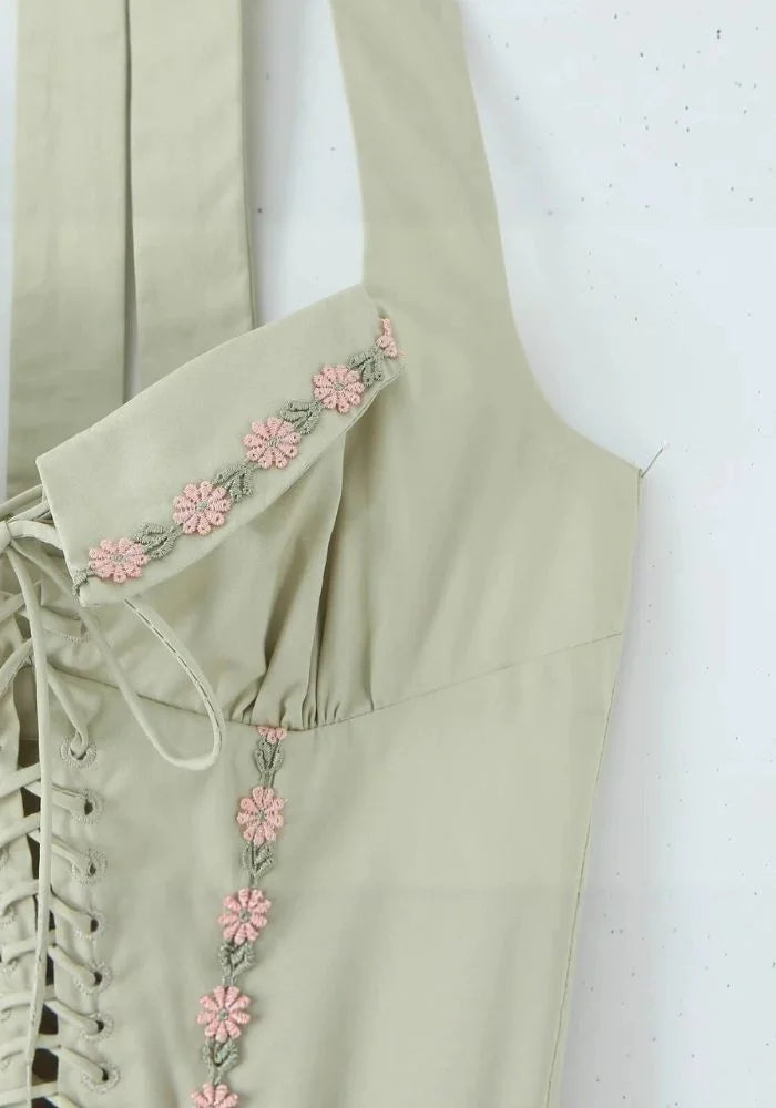 robe vert d'eau dos nu motifs fleurs